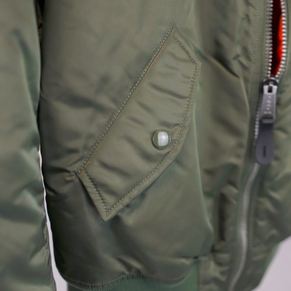 Alpha Industries Green Reversible MA-1 Bomber Flight Jacket - Picture 9 of 11